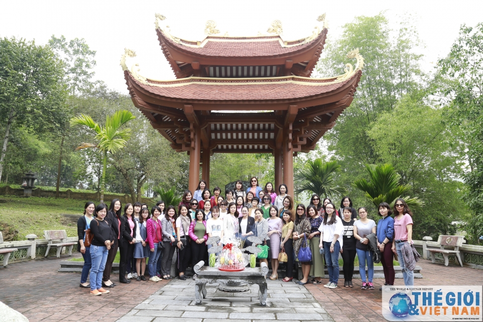 ban nu cong cong doan bo ngoai giao ho tro ho ngheo o tuyen quang xay nha