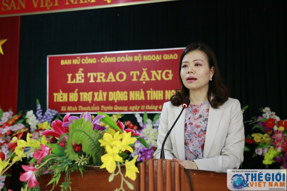 ban nu cong cong doan bo ngoai giao ho tro ho ngheo o tuyen quang xay nha