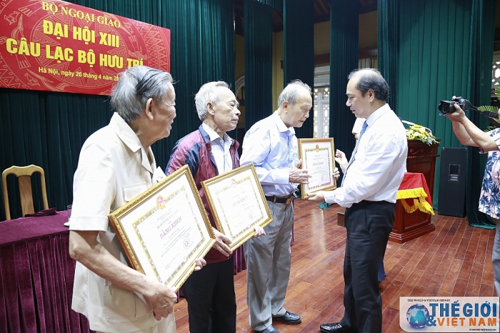 Đại hội lần thứ XIII CLB Hưu trí Bộ Ngoại giao dai hoi lan thu xiii cua clb huu tri bo ngoai giao