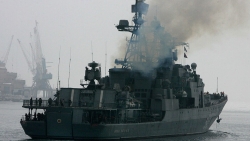 Khinh hạm Nguyên soái Shaposhnikov tiêu diệt mục tiêu giả định ở Biển Nhật Bản