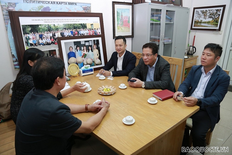 Thứ trưởng Ngoại giao, Đại sứ Đặng Minh Khôi làm việc với Hội Hữu nghị Việt Nam-Liên bang Nga