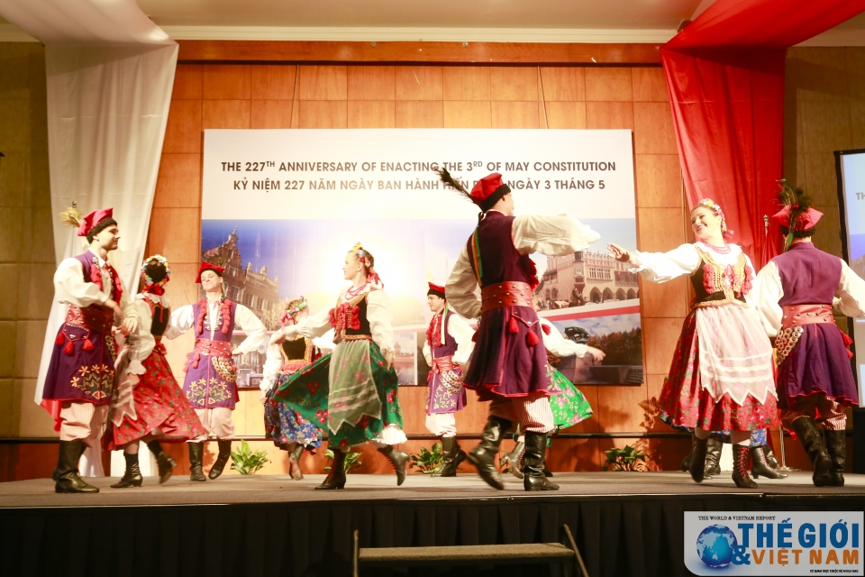 ky niem lan thu 227 ngay ban hanh hien phap nuoc cong hoa ba lan