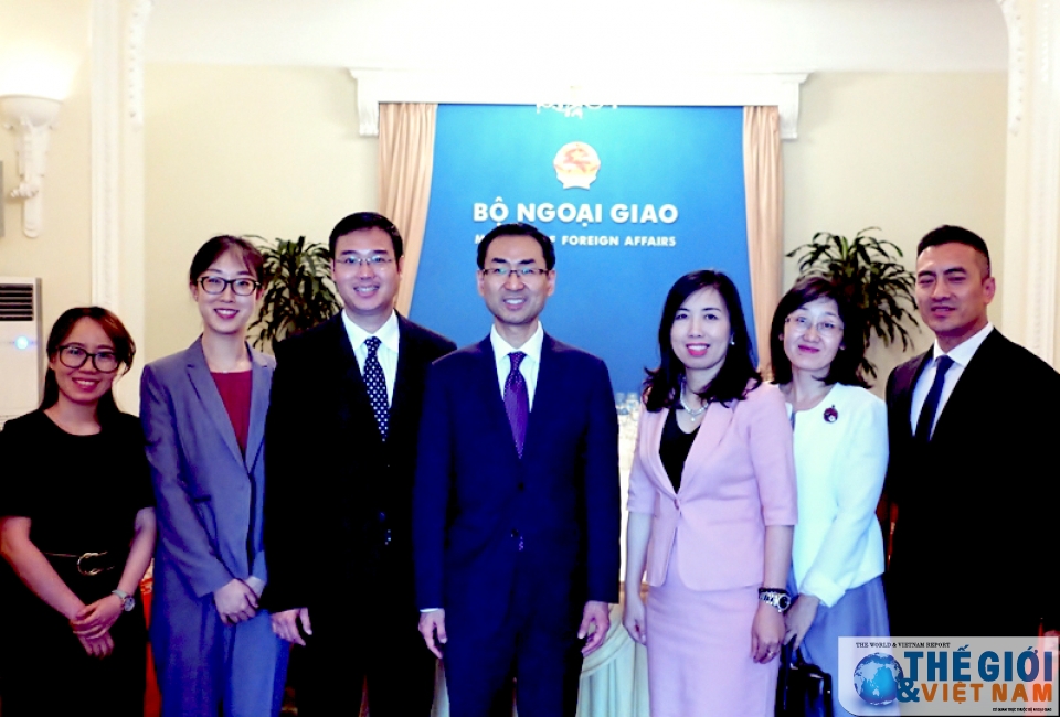 tang cuong hop tac thong tin bao chi giua bo ngoai giao viet nam va trung quoc