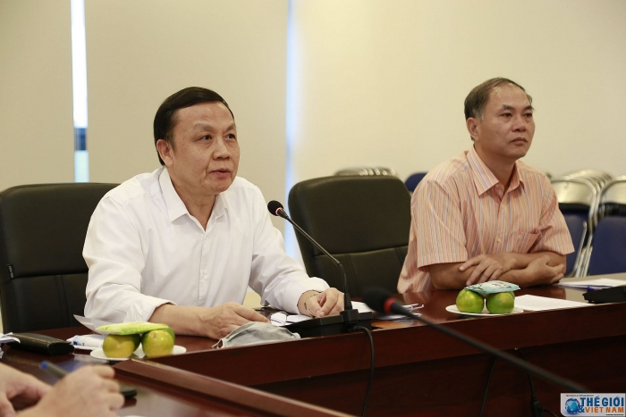 bo ngoai giao sinh hoat lien chi bo hoc tap va lam theo tu tuong dao duc phong cach ho chi minh