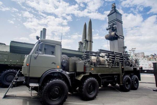 Hệ thống tác chiến điện tử của Nga ngăn chặn một UAV NATO trên Biển Đen