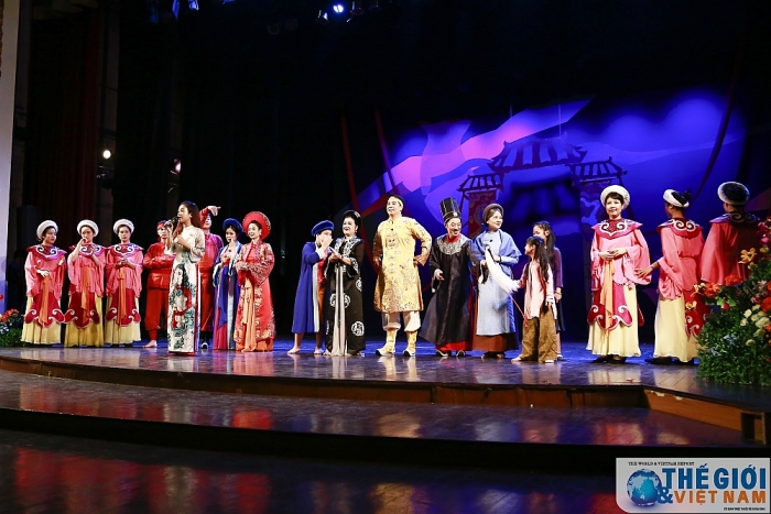 cong doan bo ngoai giao to chuc hoat dong he cho con em can bo