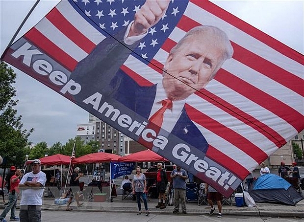 Tổng thống Donald Trump duy trì lợi thế về vận động quỹ tái tranh cử tong thong donald trump duy tri loi the ve van dong quy tai tranh cu