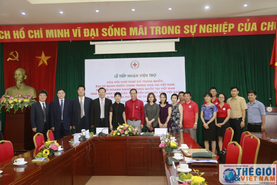 chung tay cung nhan dan mien nui phia bac khac phuc hau qua mua lu