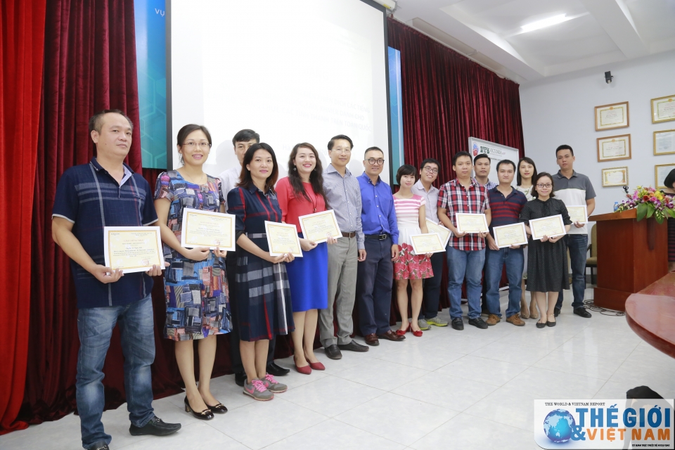 Bế giảng Khóa bồi dưỡng kỹ năng biên phiên dịch cho cán bộ, công chức ngoại vụ be giang khoa boi duong ky nang bien phien dich cho can bo cong chuc ngoai vu