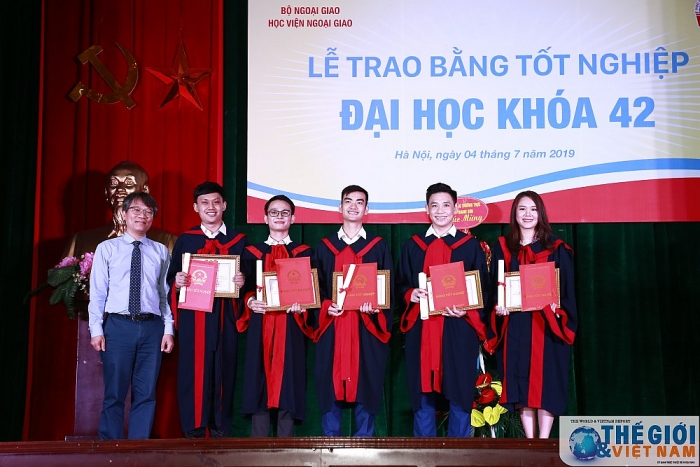 Học viện Ngoại giao tổ chức Lễ trao Bằng tốt nghiệp Đại học Khóa 42 hoc vien ngoai giao to chuc le trao bang tot nghiep dai hoc khoa 42