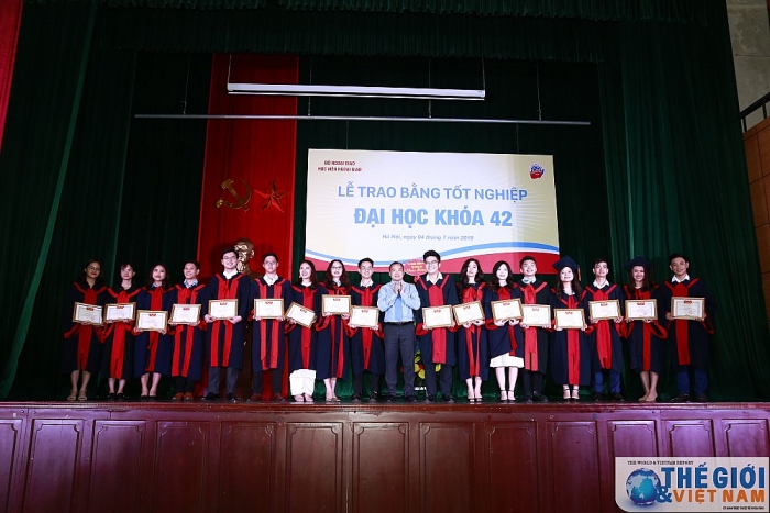 Học viện Ngoại giao tổ chức Lễ trao Bằng tốt nghiệp Đại học Khóa 42 hoc vien ngoai giao to chuc le trao bang tot nghiep dai hoc khoa 42