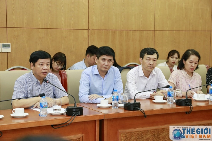 thu truong bo ngoai giao chu tri hop trien khai cuoc van dong xay dung van hoa doanh nghiep viet nam