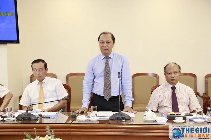 doan truong co quan dai dien lam viec voi lanh dao thong tan xa viet nam va tieng noi nam