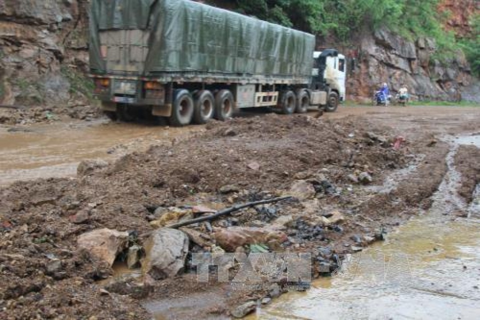 bao than sam lam 4 nguoi chet va mat tich 4 nguoi bi thuong