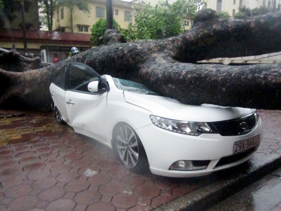 bao than sam lam 4 nguoi chet va mat tich 4 nguoi bi thuong