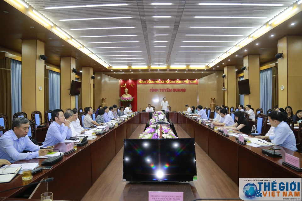 cac co quan dai dien viet nam o nuoc ngoai dong hanh cung tuyen quang ket noi quoc te