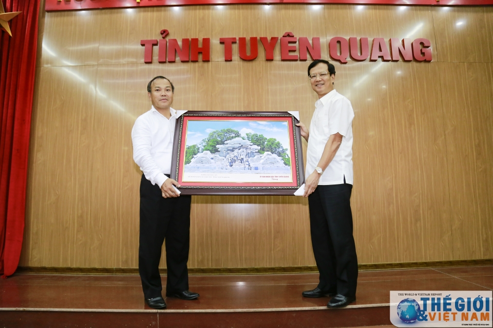 cac co quan dai dien viet nam o nuoc ngoai dong hanh cung tuyen quang ket noi quoc te