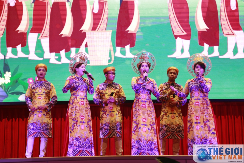 soi dong hoi dien van nghe quan chung bo ngoai giao nam 2018