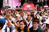 Anh cảnh báo người dân thận trọng tại cửa khẩu giữa Trung Quốc Đại lục và Hong Kong