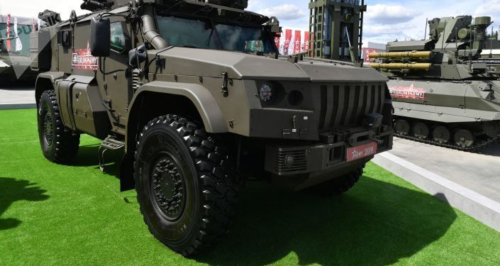 quan doi nga duoc trang bi xe thiet giap toi tan typhoon vdv