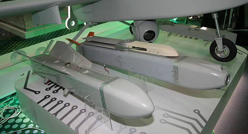 khong quan vu tru nga duoc trang bi may bay chien dau da nhiem khong nguoi lai