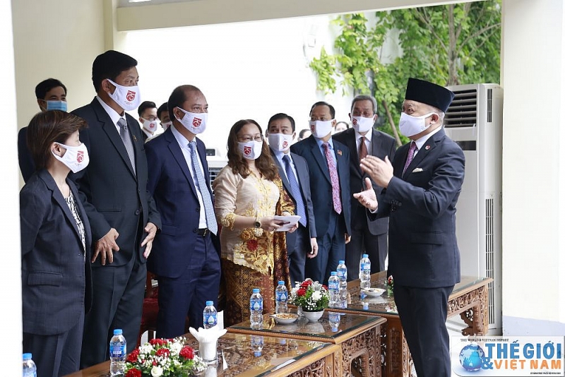 le ky niem 75 nam quoc khanh nuoc cong hoa indonesia