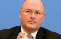 cu tri duc bat dau bo phieu bau quoc hoi lien bang