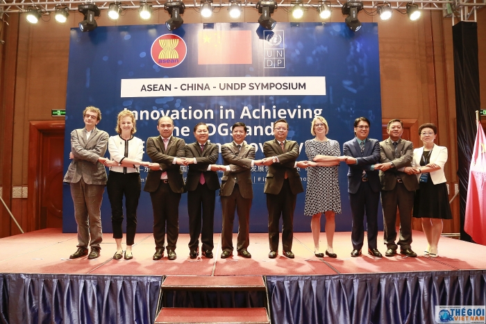 asean doi moi de thuc hien muc tieu phat trien ben vung va xoa ngheo