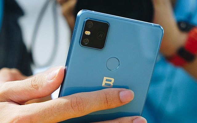 ceo bkav xac nhan sap ra mat bphone o phan khuc cao cap