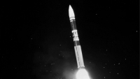 Mỹ phóng tên lửa đạn đạo xuyên lục địa có khả năng mang nhiều đầu đạn hạt nhân