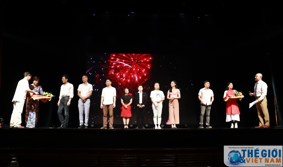 dem thi tac pham mua thang long ha noi bien dao 2018