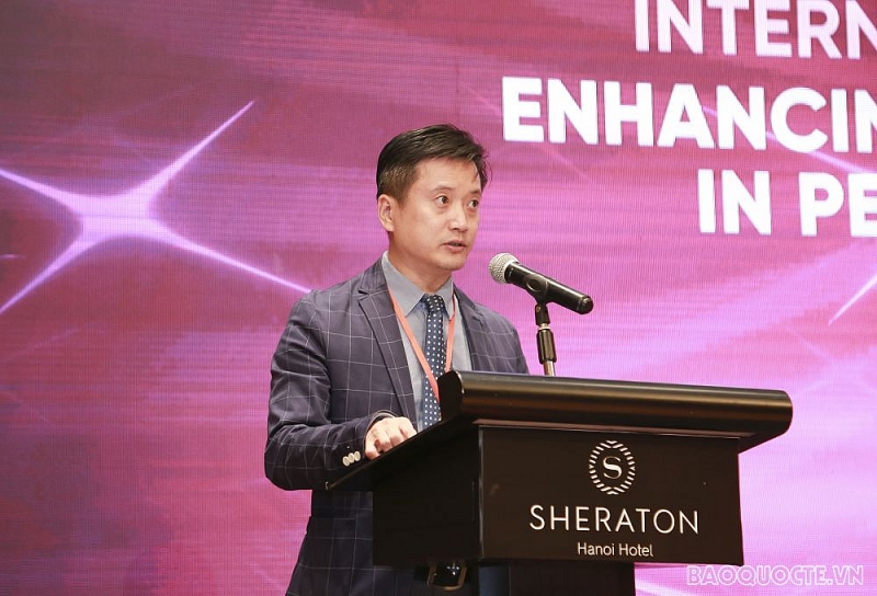 hoi thao quoc te tang cuong vai tro cua phu nu doi voi hoa binh va an ninh