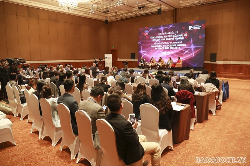 hoi thao quoc te tang cuong vai tro cua phu nu doi voi hoa binh va an ninh