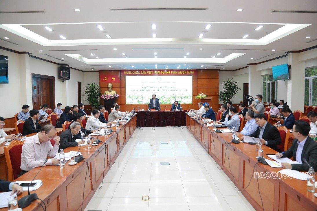 Đoàn Trưởng Cơ quan đại diện Việt Nam ở nước ngoài làm việc tại Bộ Nông nghiệp và Phát triển Nông thôn