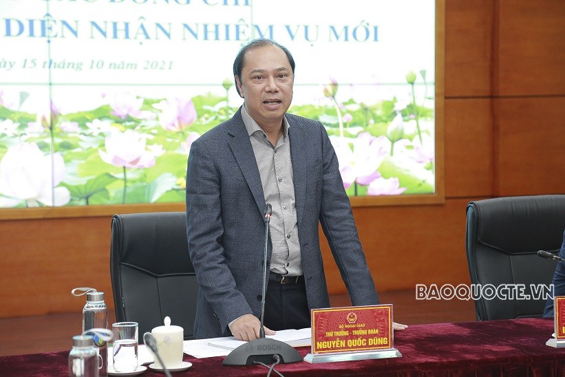 Đoàn Trưởng Cơ quan đại diện Việt Nam ở nước ngoài làm việc tại Bộ Nông nghiệp và Phát triển Nông thôn