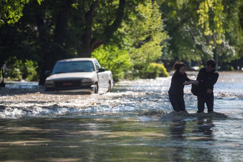 canada chua san sang cho bien doi khi hau