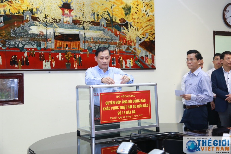 bo ngoai giao quyen gop ung ho dong bao cac tinh khac phuc hau qua thien tai