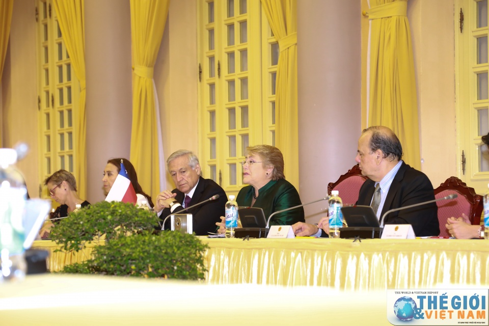 chu tich nuoc tran dai quang hoi dam voi tong thong chile