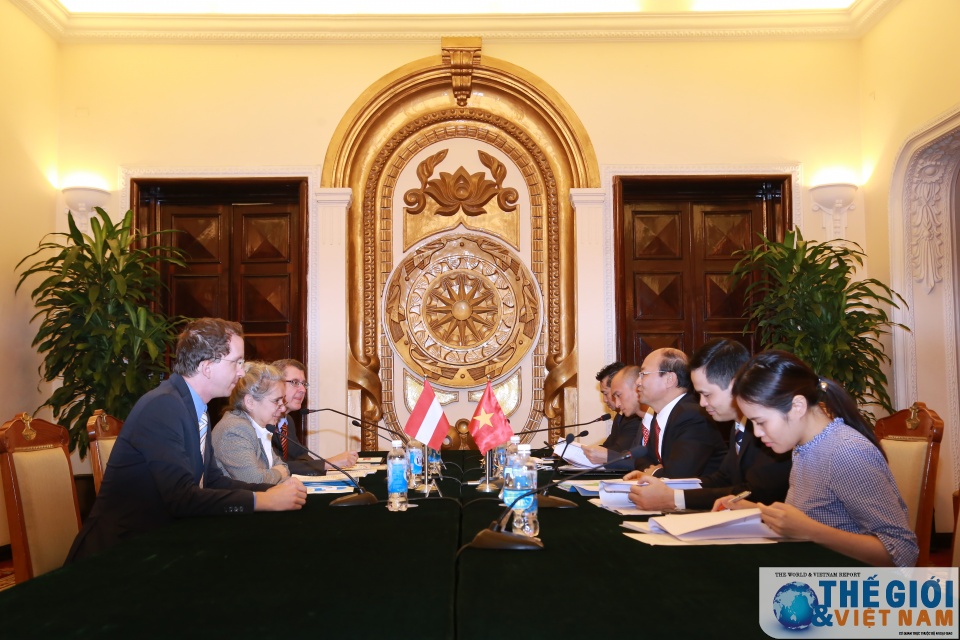 to chuc tham van chinh tri viet nam ao lan thu hai