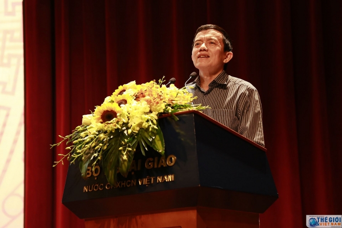 dang uy bo ngoai giao to chuc noi chuyen chuyen de cach mang thang muoi nga va anh huong voi cach mang viet nam