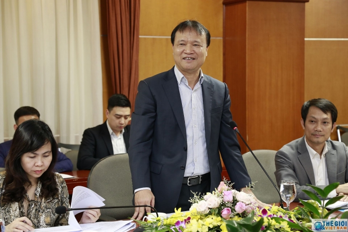 doan truong co quan dai dien viet nam o nuoc ngoai lam viec voi bo cong thuong va bo cong an