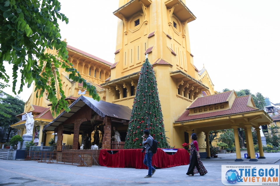 Hà Nội rộn ràng đón Lễ Giáng Sinh ha noi ron rang don le giang sinh