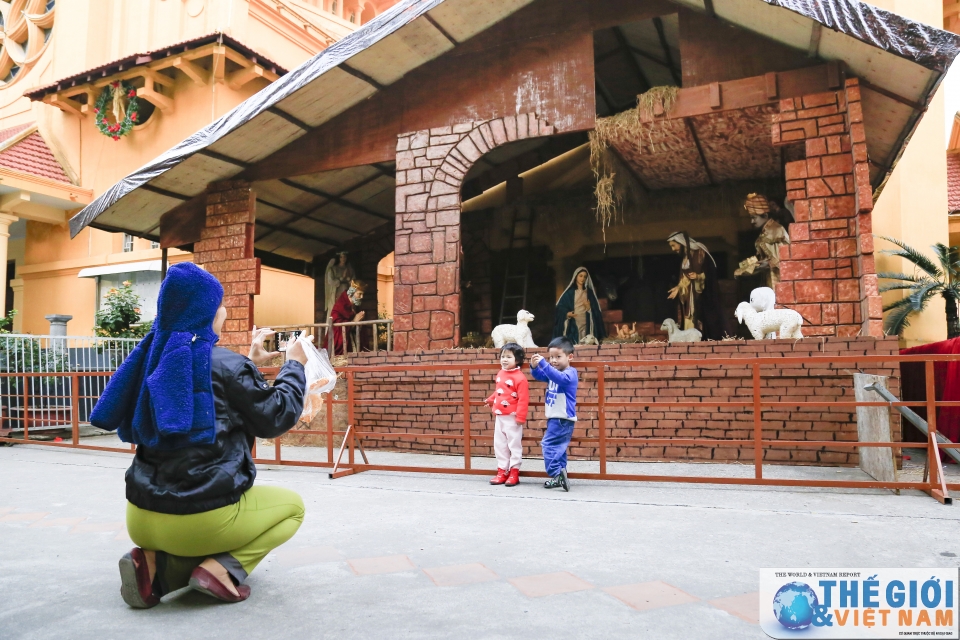 Hà Nội rộn ràng đón Lễ Giáng Sinh ha noi ron rang don le giang sinh