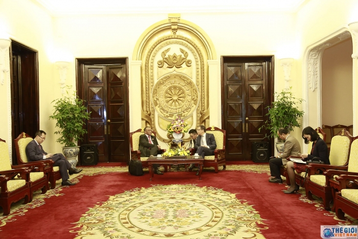 Thứ trưởng Ngoại giao Đặng Minh Khôi tiếp Cao ủy phụ trách kinh tế của Ủy ban Liên minh châu Phi thu truong ngoai giao dang minh khoi tiep cao uy phu trach kinh te cua uy ban lien minh chau phi