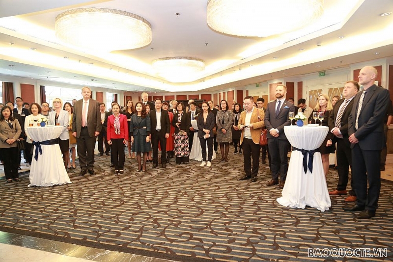 Lãnh đạo Bộ Ngoại giao dự tiệc chiêu đãi nhân kỷ niệm Quốc khánh Phần Lan