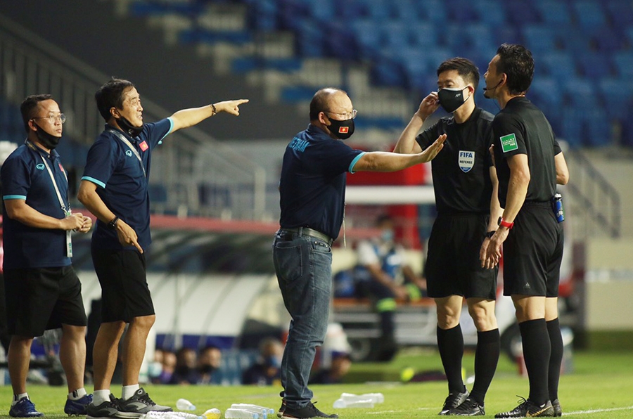 Chiêu bài tẩy thẻ cao tay của HLV Park Hang-seo trước trận Việt Nam vs UAE