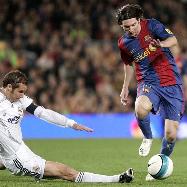 Tháng 3/2007: Cú Hat-trick đầu tiên của Câu lạc bộ. (Nguồn: AP)