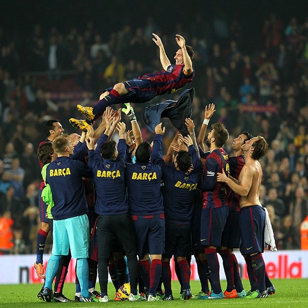 Tháng 11/2014: Kỷ lục ghi bàn tại La Liga  Những kỷ lục liên tục rơi xuống dưới chân Messi. Anh đã phá kỷ lục ghi 251 bàn tại La Liga của Telmo Zarra. Một lần nữa, Messi lập hat-trick vào lưới Sevilla để vươn lên dẫn đầu bảng xếp hạng mọi thời đại. Anh ấy hiện đã có 444 bàn thắng và 10 chức vô địch giải đấu mang tên mình.