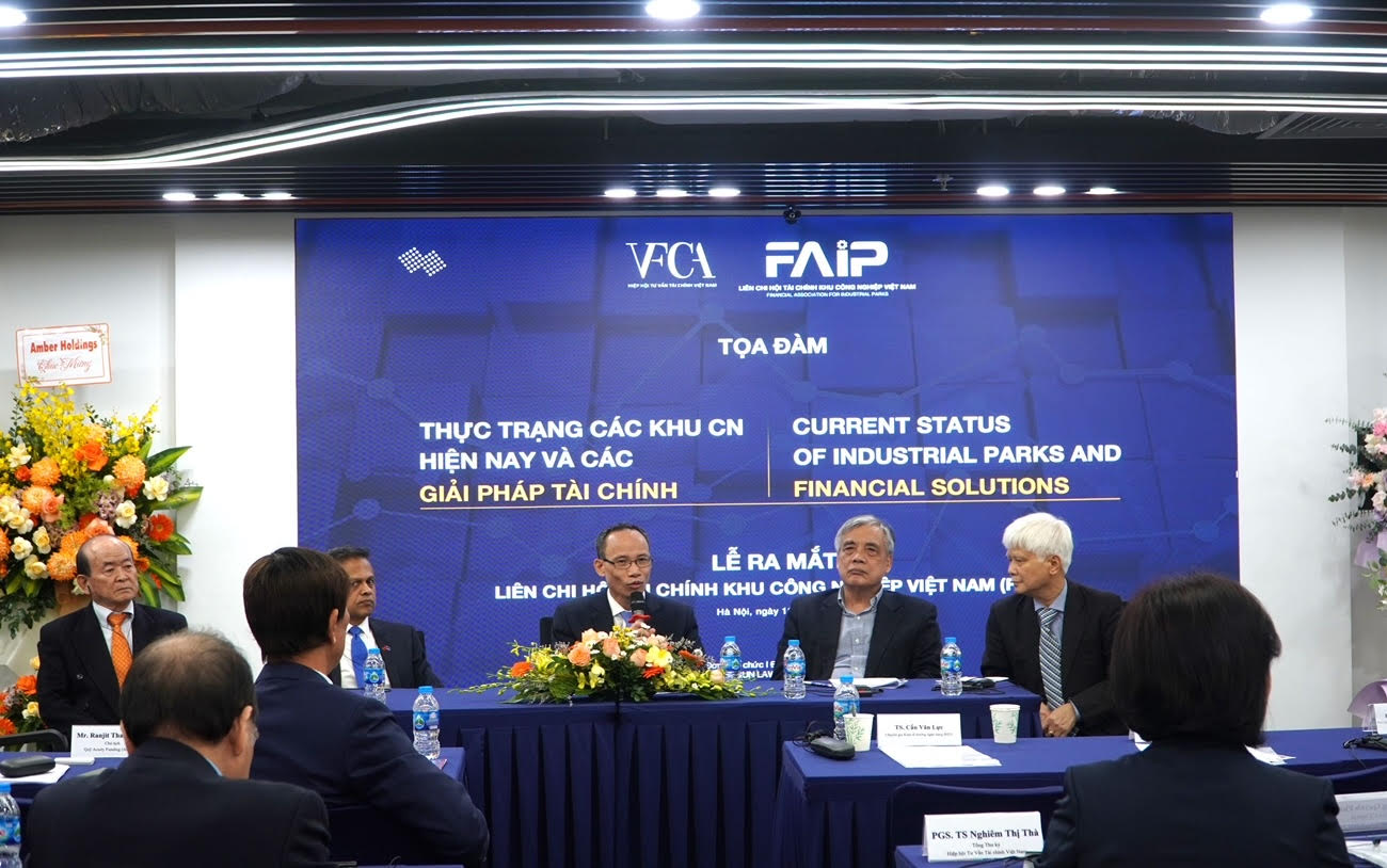 Khai thông nguồn tài chính để thu hút đầu tư phát triển khu công nghiệp Khai thông nguồn tài chính để thu hút đầu tư phát triển khu công nghiệp