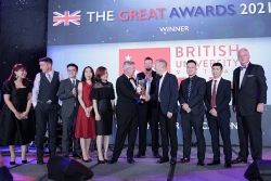 BUV nhận giải thưởng của BritCham vì đóng góp với giáo dục bậc cao